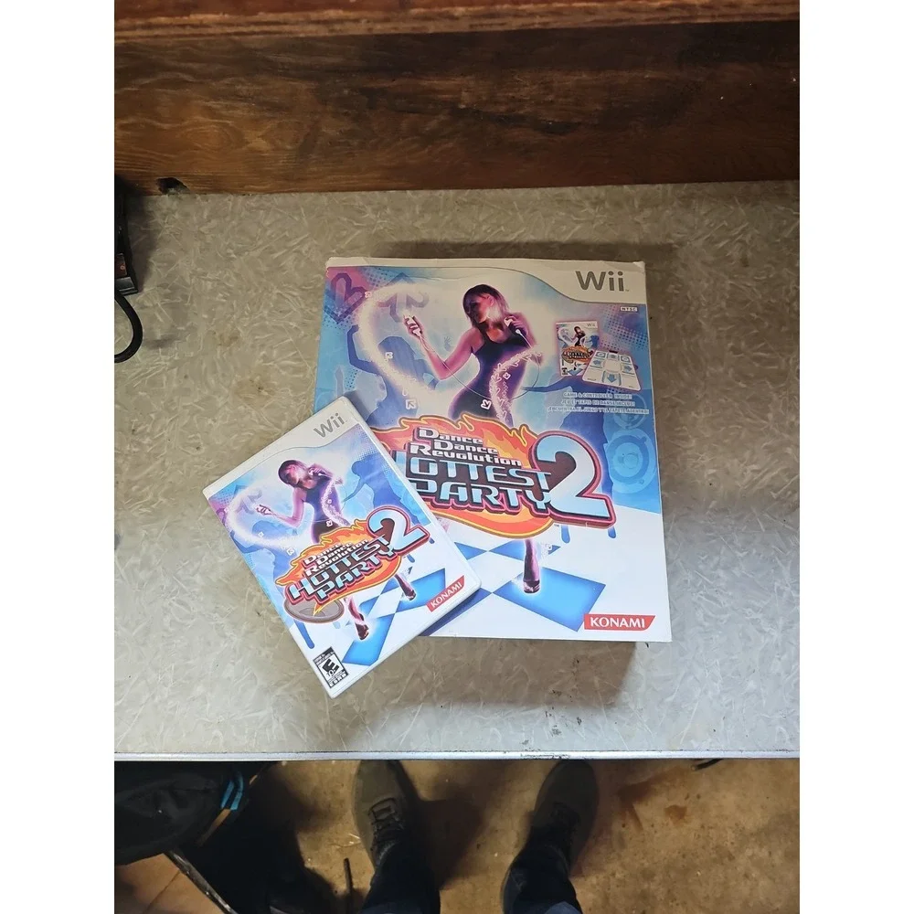 DDR Hottest Party 2 Bundle - Nintendo Wii